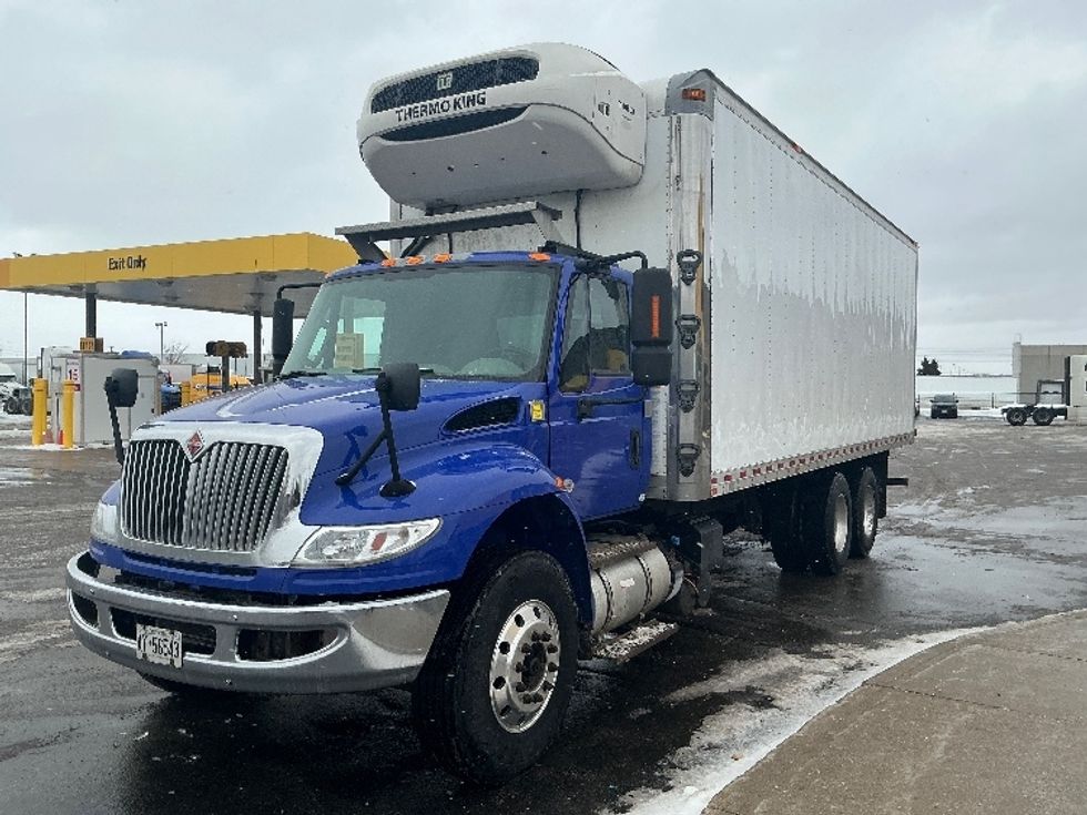 Refrigerated Truck-Light and Medium Duty Trucks-International-2019-4400-Cambridge-ON-423,537\n\t\tkm-$ 72,000 - Image 3