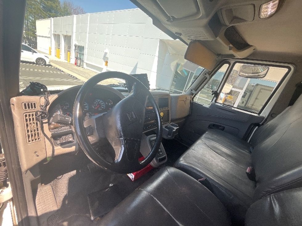 Refrigerated Truck-Light and Medium Duty Trucks-International-2019-4400-Cranbury-NJ-336,379\n\t\tmiles-$ 44,000 - Image 17