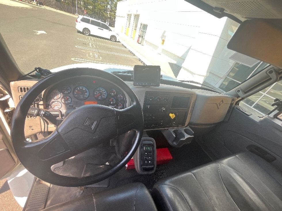 Refrigerated Truck-Light and Medium Duty Trucks-International-2019-4400-Cranbury-NJ-336,379\n\t\tmiles-$ 44,000 - Image 18