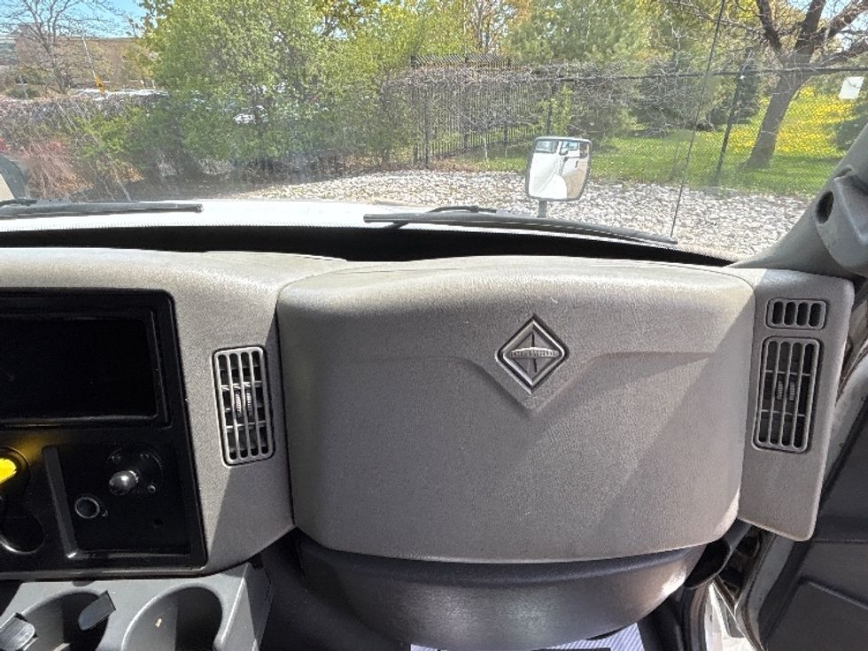 Refrigerated Truck-Light and Medium Duty Trucks-International-2019-4400-Mississauga-ON-146,813\n\t\tkm-$ 93,250 - Image 20