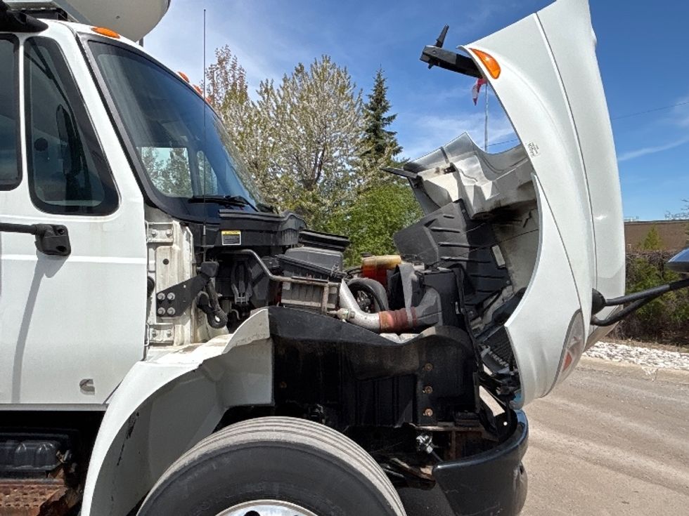 Refrigerated Truck-Light and Medium Duty Trucks-International-2019-4400-Mississauga-ON-146,813\n\t\tkm-$ 93,250 - Image 22