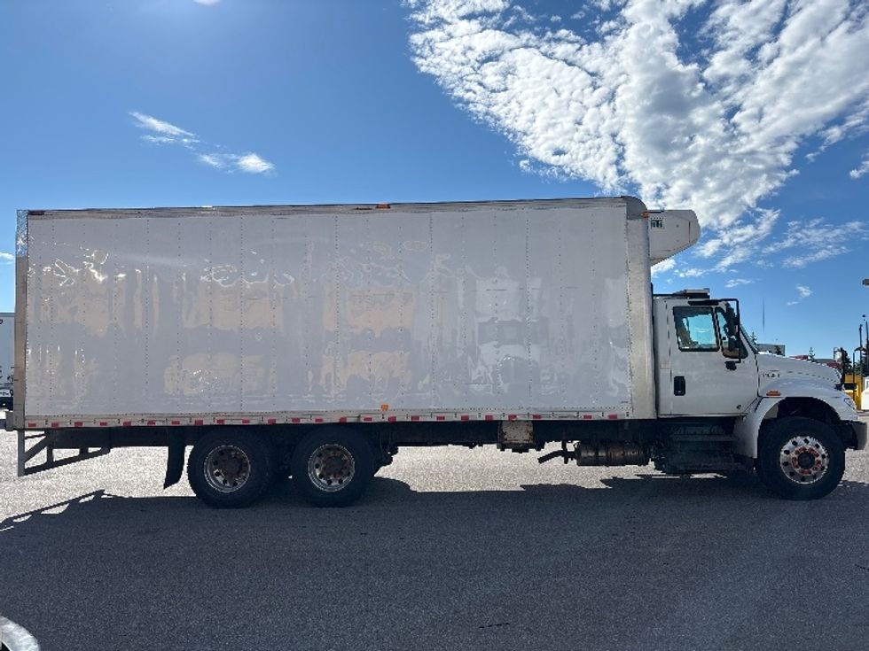 Refrigerated Truck-Light and Medium Duty Trucks-International-2019-4400-Mississauga-ON-158,424\n\t\tkm-$ 92,000 - Image 15