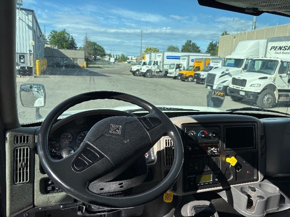 Refrigerated Truck-Light and Medium Duty Trucks-International-2019-4400-Mississauga-ON-158,424\n\t\tkm-$ 92,000 - Image 18