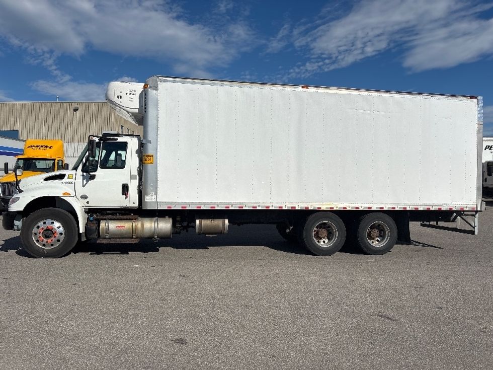 Refrigerated Truck-Light and Medium Duty Trucks-International-2019-4400-Mississauga-ON-158,424\n\t\tkm-$ 92,000 - Image 4