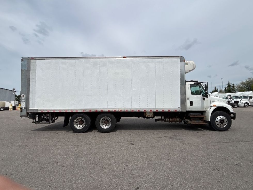 Refrigerated Truck-Light and Medium Duty Trucks-International-2019-4400-Mississauga-ON-167,112\n\t\tkm-$ 94,500 - Image 15