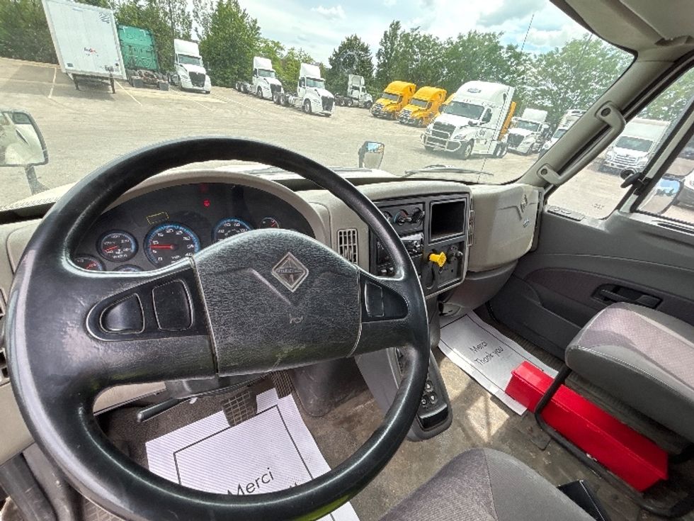 Refrigerated Truck-Light and Medium Duty Trucks-International-2019-4400-Mississauga-ON-167,112\n\t\tkm-$ 94,500 - Image 17