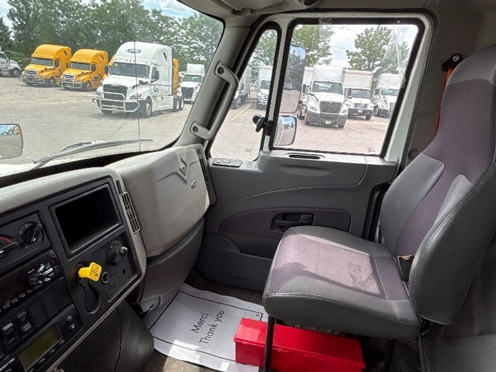 Refrigerated Truck-Light and Medium Duty Trucks-International-2019-4400-Mississauga-ON-167,112\n\t\tkm-$ 94,500 - Image 19