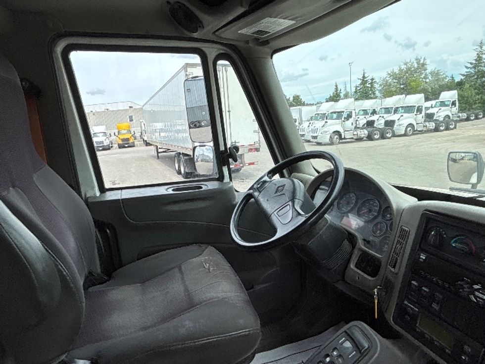 Refrigerated Truck-Light and Medium Duty Trucks-International-2019-4400-Mississauga-ON-167,112\n\t\tkm-$ 94,500 - Image 22