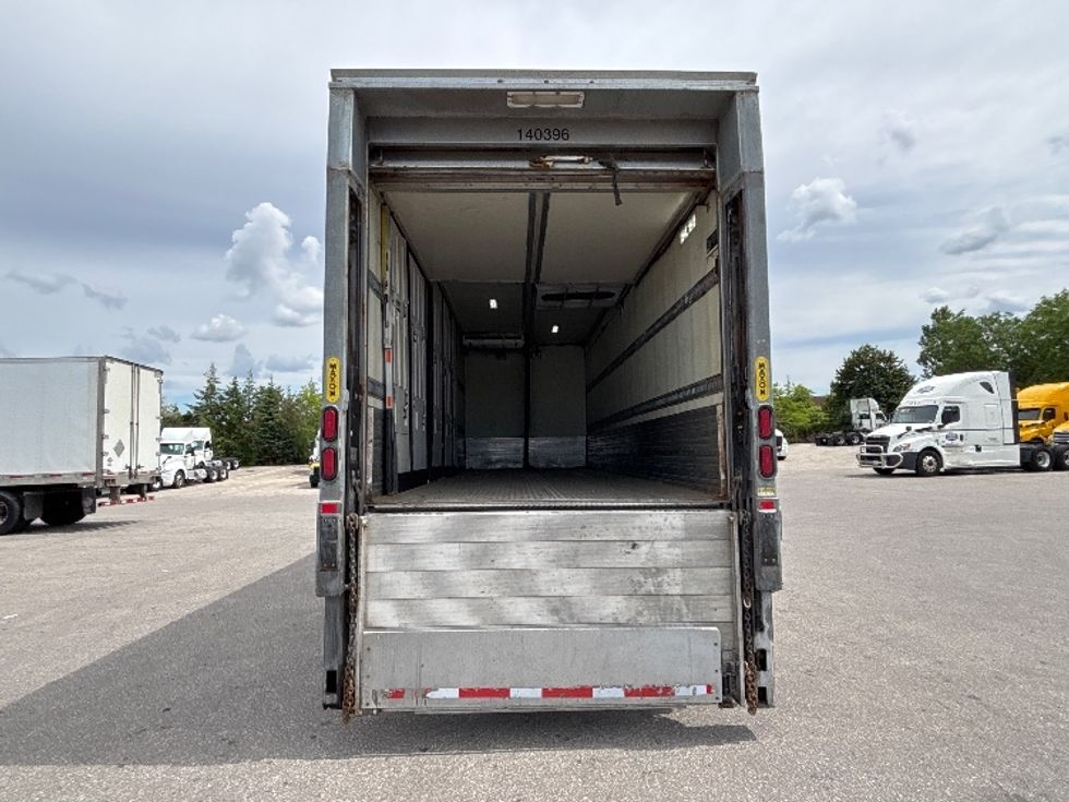 Refrigerated Truck-Light and Medium Duty Trucks-International-2019-4400-Mississauga-ON-167,112\n\t\tkm-$ 94,500 - Image 8
