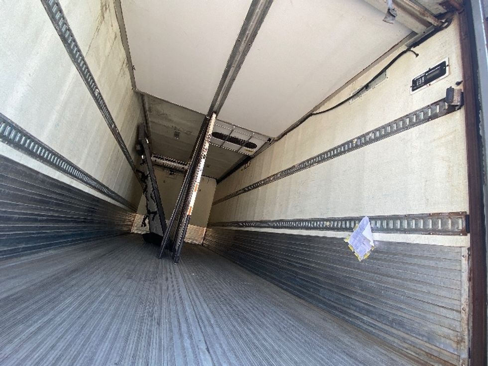 Refrigerated Truck-Light and Medium Duty Trucks-International-2019-4400-Mississauga-ON-176,985\n\t\tkm-$ 95,750 - Image 12