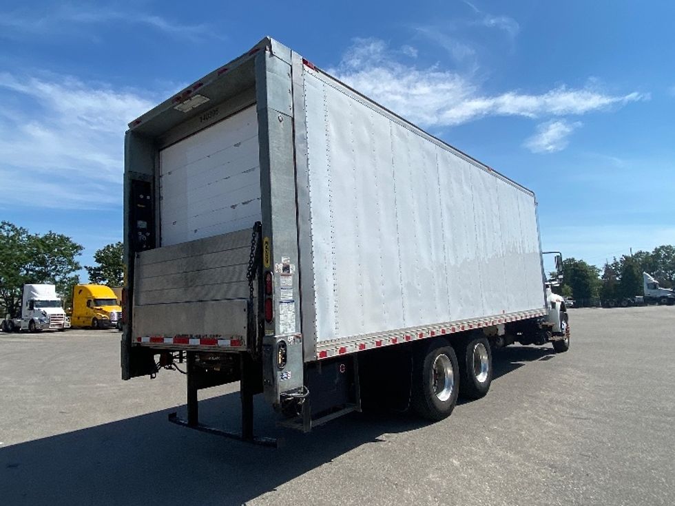 Refrigerated Truck-Light and Medium Duty Trucks-International-2019-4400-Mississauga-ON-176,985\n\t\tkm-$ 95,750 - Image 13