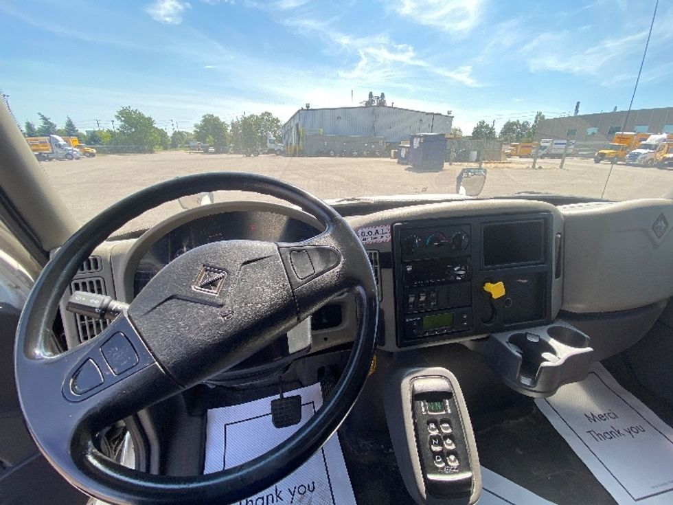 Refrigerated Truck-Light and Medium Duty Trucks-International-2019-4400-Mississauga-ON-176,985\n\t\tkm-$ 95,750 - Image 18