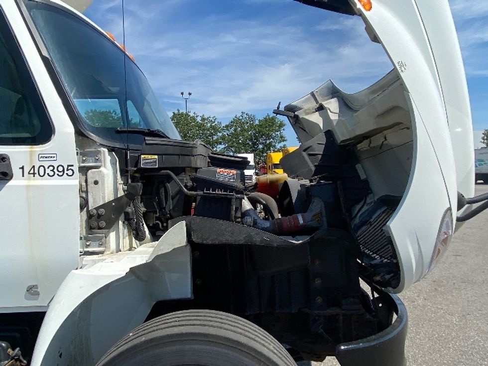 Refrigerated Truck-Light and Medium Duty Trucks-International-2019-4400-Mississauga-ON-176,985\n\t\tkm-$ 95,750 - Image 23