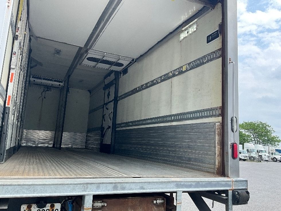 Refrigerated Truck-Light and Medium Duty Trucks-International-2019-4400-Ottawa-ON-183,903\n\t\tkm-$ 89,750 - Image 11