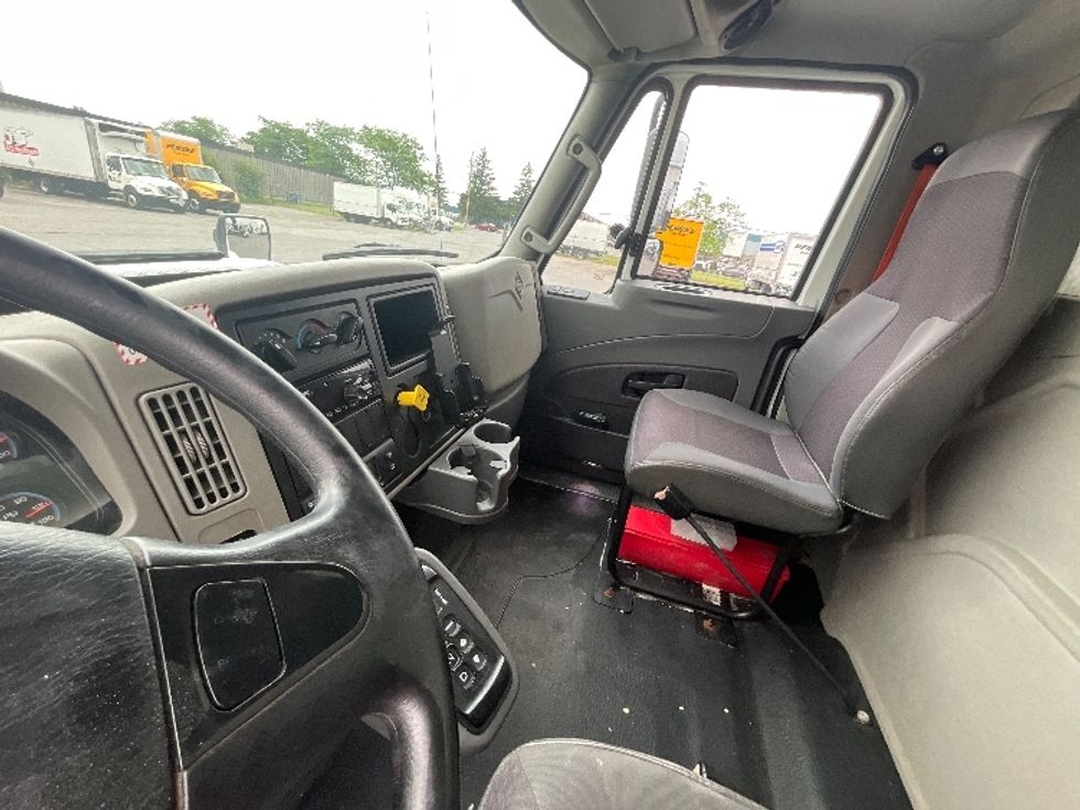 Refrigerated Truck-Light and Medium Duty Trucks-International-2019-4400-Ottawa-ON-183,903\n\t\tkm-$ 89,750 - Image 18