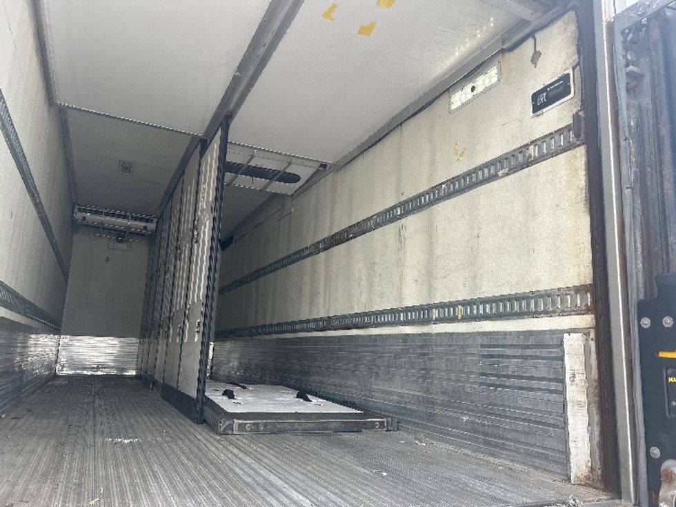 Refrigerated Truck-Light and Medium Duty Trucks-International-2019-4400-Ottawa-ON-191,380\n\t\tkm-$ 89,000 - Image 12