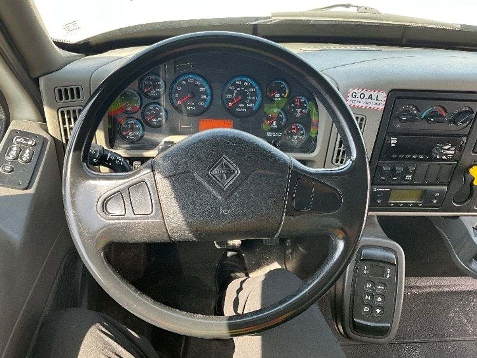 Refrigerated Truck-Light and Medium Duty Trucks-International-2019-4400-Ottawa-ON-191,380\n\t\tkm-$ 89,000 - Image 17