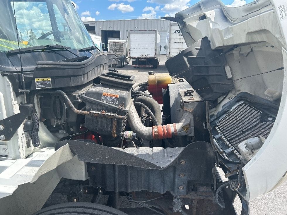 Refrigerated Truck-Light and Medium Duty Trucks-International-2019-4400-Ottawa-ON-191,380\n\t\tkm-$ 89,000 - Image 22