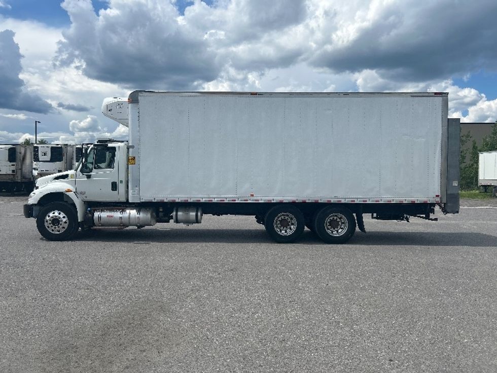 Refrigerated Truck-Light and Medium Duty Trucks-International-2019-4400-Ottawa-ON-191,380\n\t\tkm-$ 89,000 - Image 4