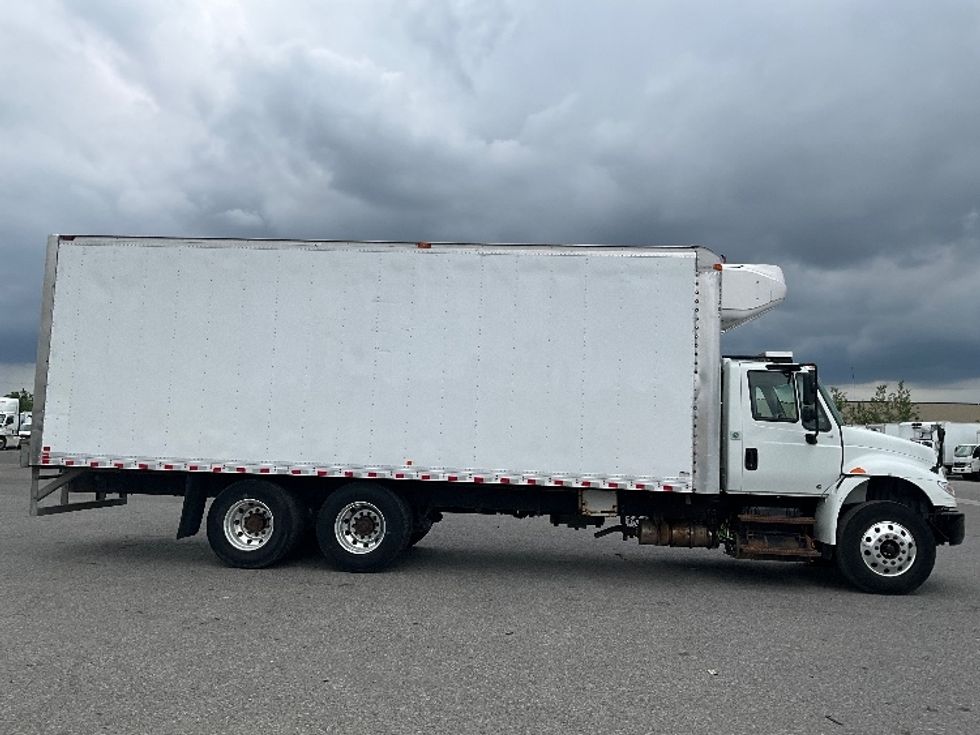 Refrigerated Truck-Light and Medium Duty Trucks-International-2019-4400-Ottawa-ON-211,434\n\t\tkm-$ 87,500 - Image 14
