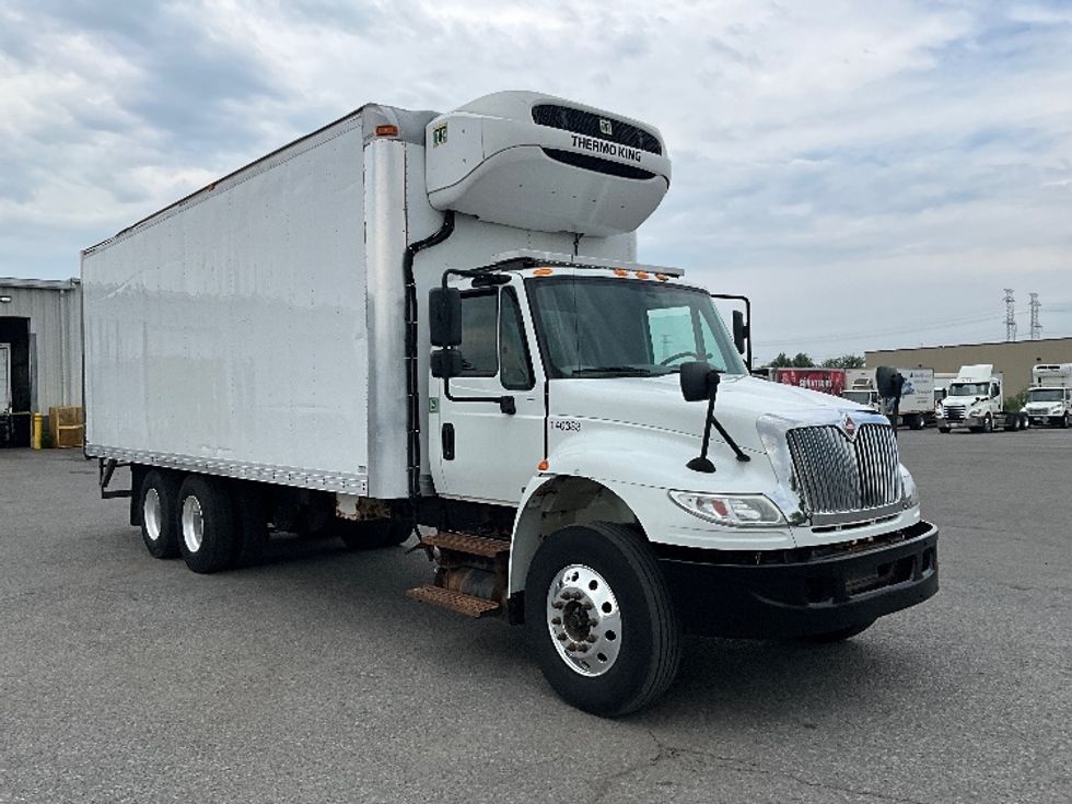 Refrigerated Truck-Light and Medium Duty Trucks-International-2019-4400-Ottawa-ON-220,649\n\t\tkm-$ 81,750 - Image 1