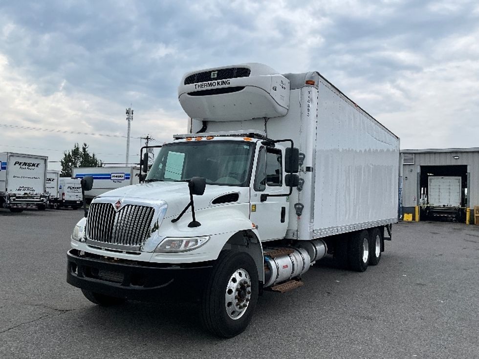 Refrigerated Truck-Light and Medium Duty Trucks-International-2019-4400-Ottawa-ON-220,649\n\t\tkm-$ 81,750 - Image 3