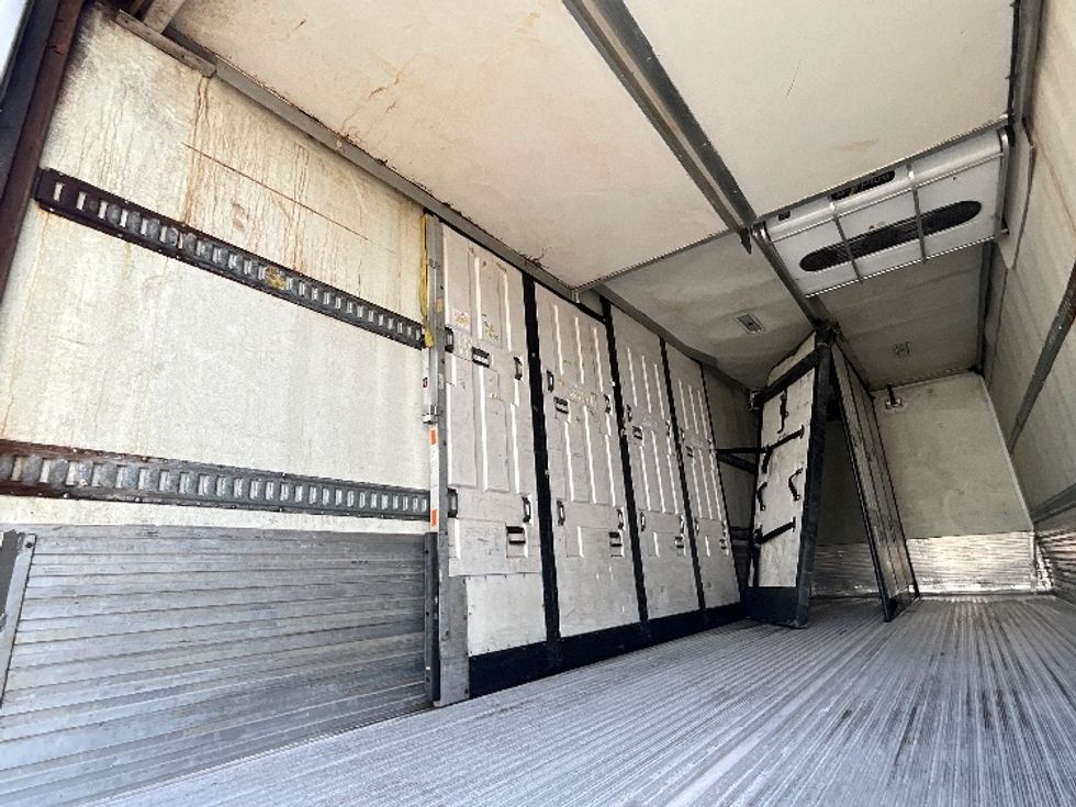 Refrigerated Truck-Light and Medium Duty Trucks-International-2019-4400-Ottawa-ON-225,013\n\t\tkm-$ 85,000 - Image 10