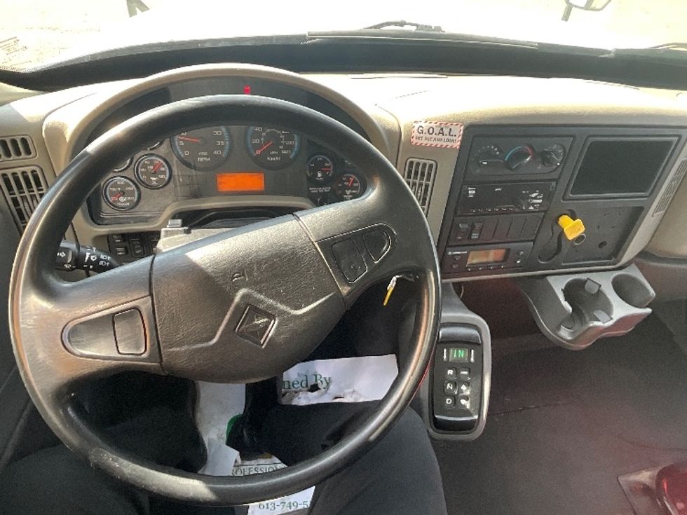 Refrigerated Truck-Light and Medium Duty Trucks-International-2019-4400-Ottawa-ON-225,013\n\t\tkm-$ 85,000 - Image 17