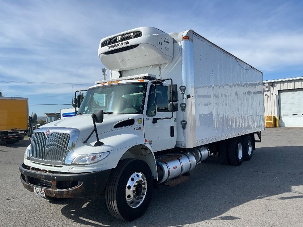 Refrigerated Truck-Light and Medium Duty Trucks-International-2019-4400-Ottawa-ON-225,013\n\t\tkm-$ 85,000 - Image 3