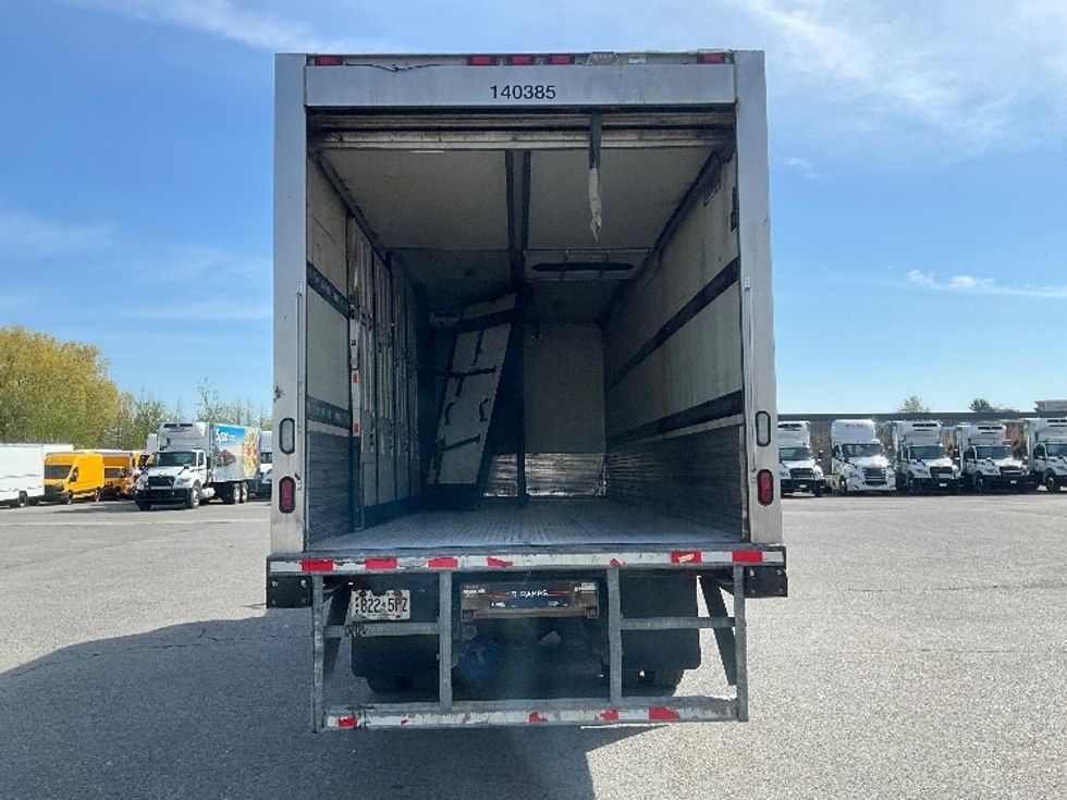 Refrigerated Truck-Light and Medium Duty Trucks-International-2019-4400-Ottawa-ON-225,013\n\t\tkm-$ 85,000 - Image 8