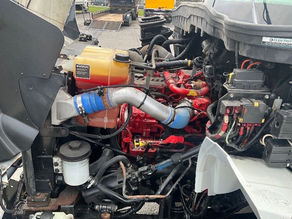 Refrigerated Truck-Light and Medium Duty Trucks-International-2019-4400-Ottawa-ON-239,611\n\t\tkm-$ 80,500 - Image 19