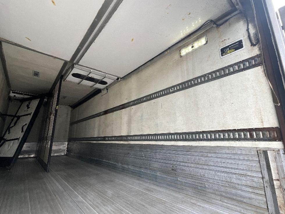 Refrigerated Truck-Light and Medium Duty Trucks-International-2019-4400-Ottawa-ON-239,611\n\t\tkm-$ 80,500 - Image 22