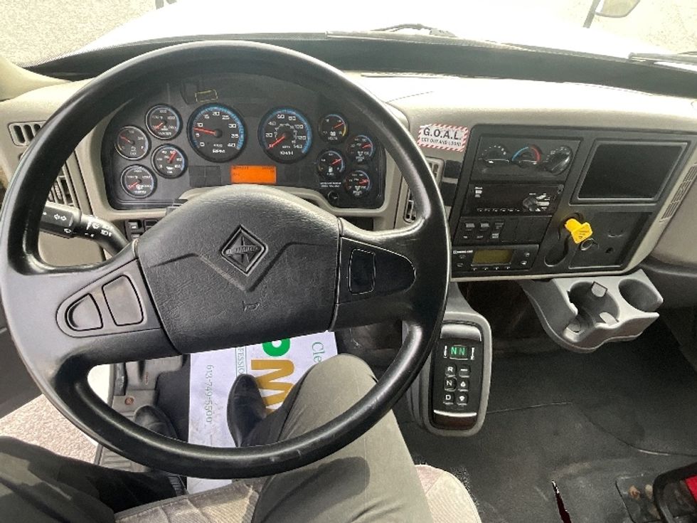 Refrigerated Truck-Light and Medium Duty Trucks-International-2019-4400-Ottawa-ON-244,397\n\t\tkm-$ 80,750 - Image 18
