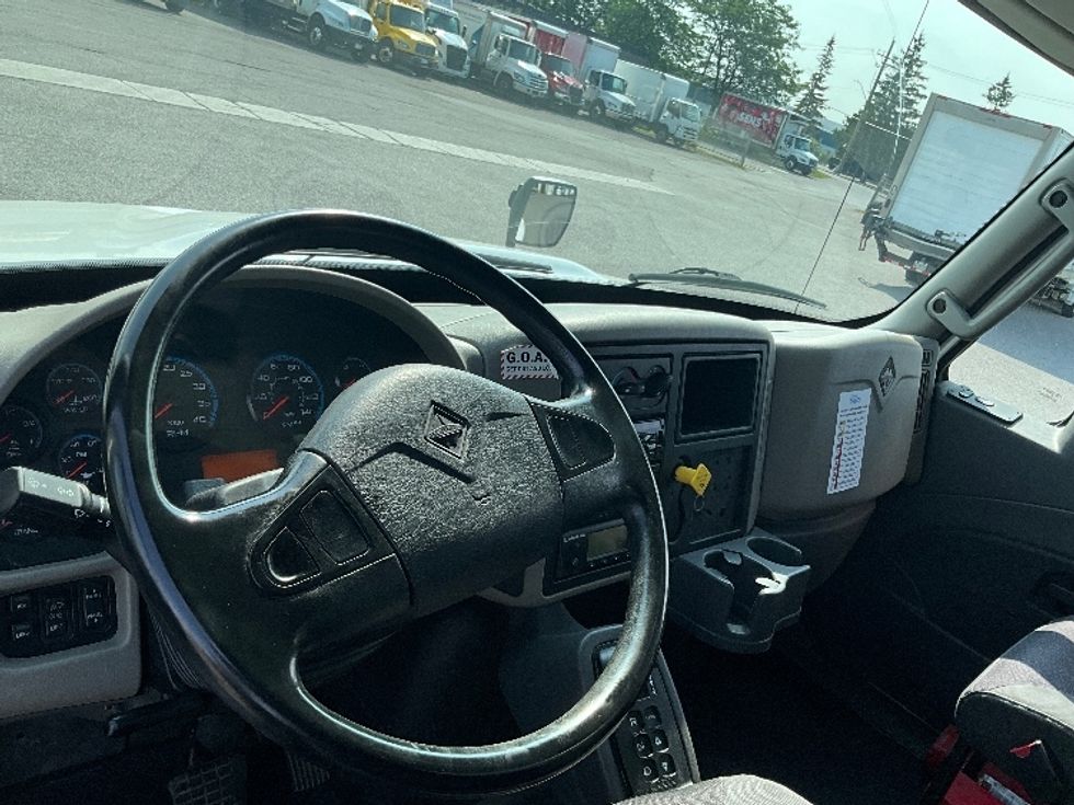 Refrigerated Truck-Light and Medium Duty Trucks-International-2019-4400-Ottawa-ON-245,951\n\t\tkm-$ 86,250 - Image 17