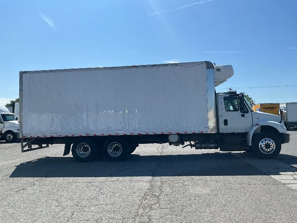 Refrigerated Truck-Light and Medium Duty Trucks-International-2019-4400-Ottawa-ON-256,526\n\t\tkm-$ 79,250 - Image 14