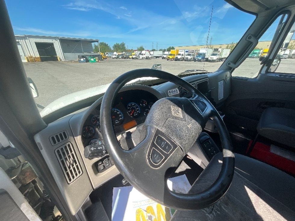 Refrigerated Truck-Light and Medium Duty Trucks-International-2019-4400-Ottawa-ON-256,526\n\t\tkm-$ 79,250 - Image 16
