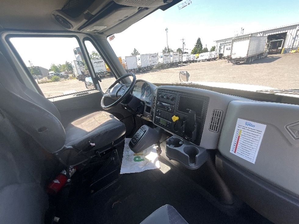 Refrigerated Truck-Light and Medium Duty Trucks-International-2019-4400-Ottawa-ON-256,526\n\t\tkm-$ 79,250 - Image 21