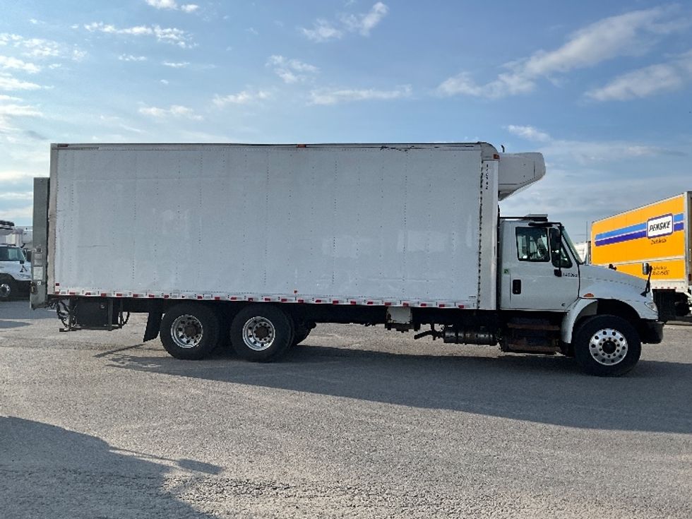 Refrigerated Truck-Light and Medium Duty Trucks-International-2019-4400-Ottawa-ON-290,603\n\t\tkm-$ 81,750 - Image 15