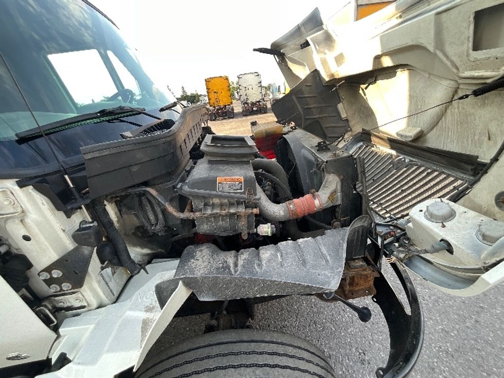 Refrigerated Truck-Light and Medium Duty Trucks-International-2019-4400-Ottawa-ON-290,603\n\t\tkm-$ 81,750 - Image 23
