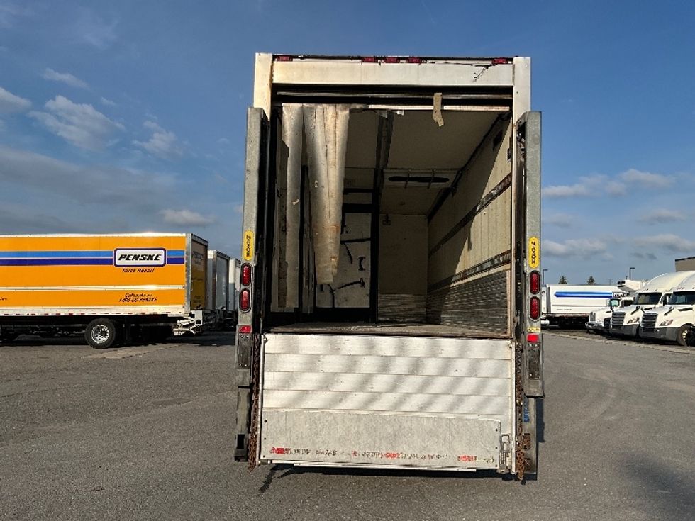 Refrigerated Truck-Light and Medium Duty Trucks-International-2019-4400-Ottawa-ON-290,603\n\t\tkm-$ 81,750 - Image 8