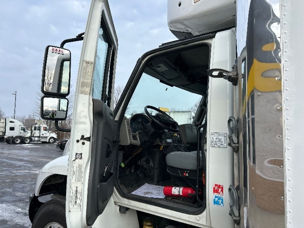 Refrigerated Truck-Light and Medium Duty Trucks-International-2019-4400-Sturtevant-WI-195,716\n\t\tmiles-$ 60,250 - Image 16