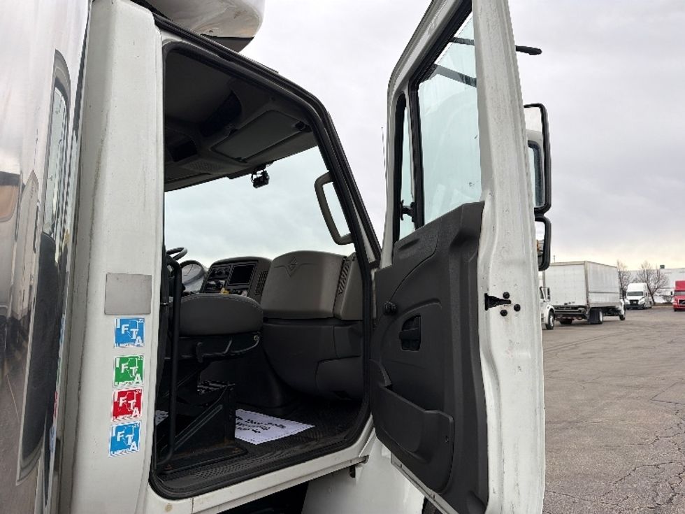 Refrigerated Truck-Light and Medium Duty Trucks-International-2019-4400-Sturtevant-WI-288,294\n\t\tmiles-$ 44,000 - Image 21