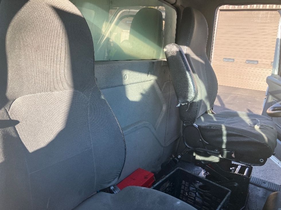Refrigerated Truck-Light and Medium Duty Trucks-International-2019-HV613-Parsippany-NJ-375,216\n\t\tmiles-$ 65,000 - Image 22