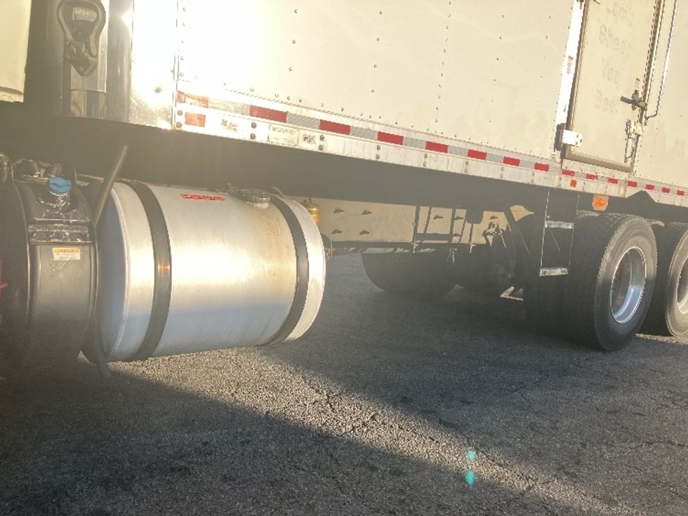 Refrigerated Truck-Light and Medium Duty Trucks-International-2019-HV613-Parsippany-NJ-375,216\n\t\tmiles-$ 65,000 - Image 5