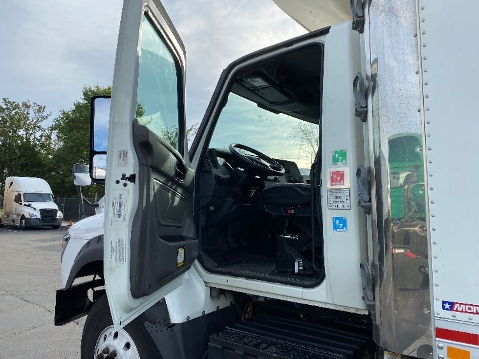 Refrigerated Truck-Light and Medium Duty Trucks-International-2019-HV613-Parsippany-NJ-385,826\n\t\tmiles-$ 69,250 - Image 15