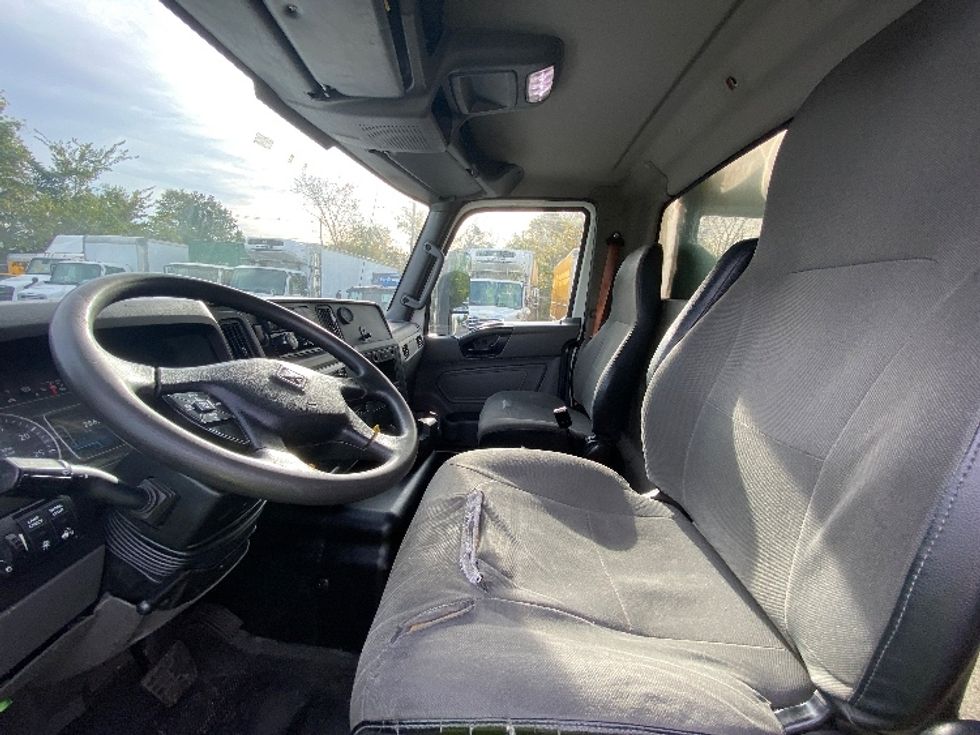 Refrigerated Truck-Light and Medium Duty Trucks-International-2019-HV613-Parsippany-NJ-385,826\n\t\tmiles-$ 69,250 - Image 16