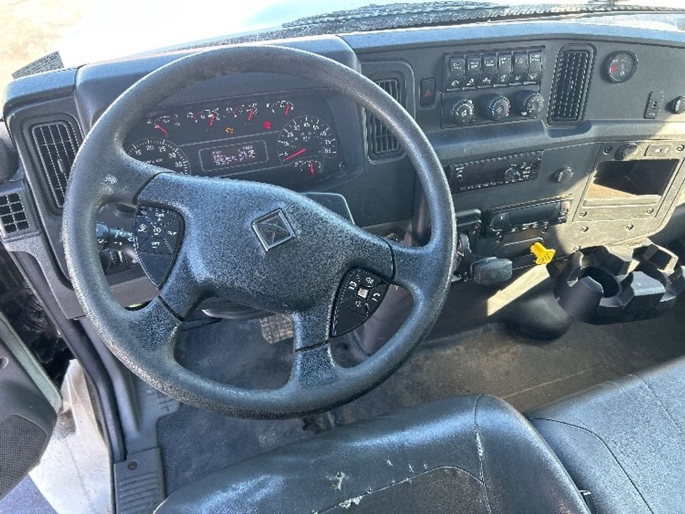 Refrigerated Truck-Light and Medium Duty Trucks-International-2019-MV607-Allentown-PA-276,161\n\t\tmiles-$ 33,500 - Image 18