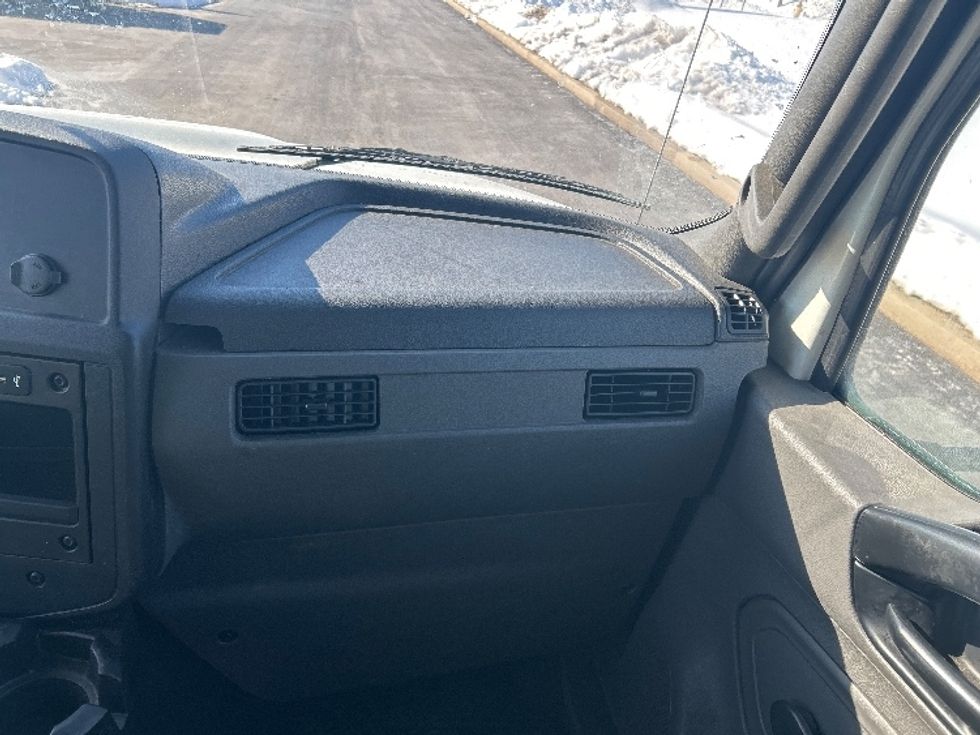Refrigerated Truck-Light and Medium Duty Trucks-International-2019-MV607-Allentown-PA-276,161\n\t\tmiles-$ 33,500 - Image 21
