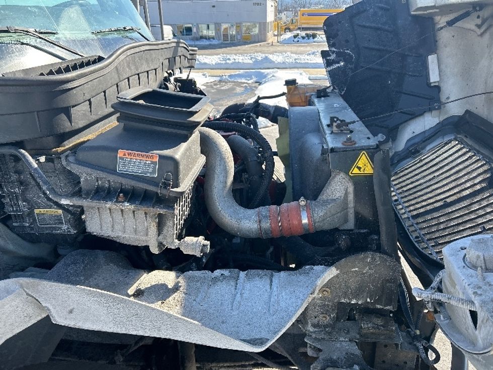 Refrigerated Truck-Light and Medium Duty Trucks-International-2019-MV607-Allentown-PA-276,161\n\t\tmiles-$ 33,500 - Image 23
