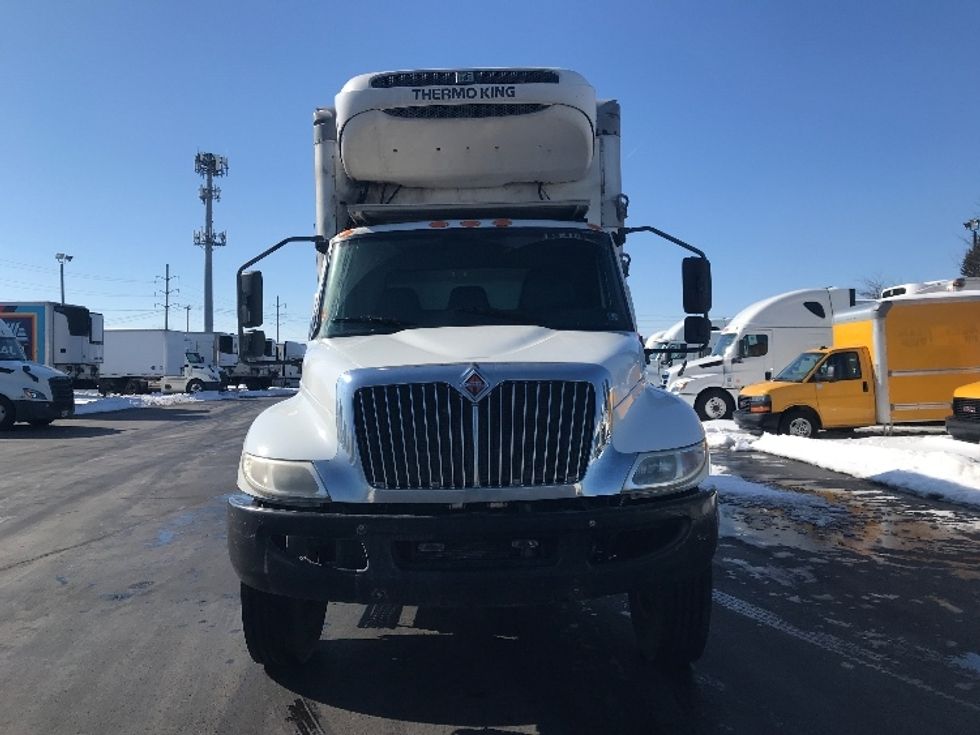 Refrigerated Truck-Light and Medium Duty Trucks-International-2019-MV607-Allentown-PA-288,260\n\t\tmiles-$ 30,750 - Image 2